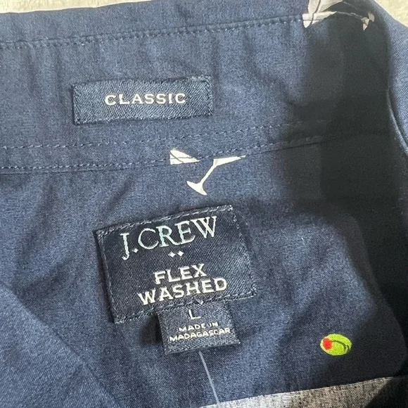 NWT Large J. Crew Classic Navy Shirt with Martini Glass All Over Print - Picture 3 of 10